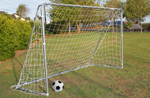 9th/10th Grade Goal - 3.5m wide